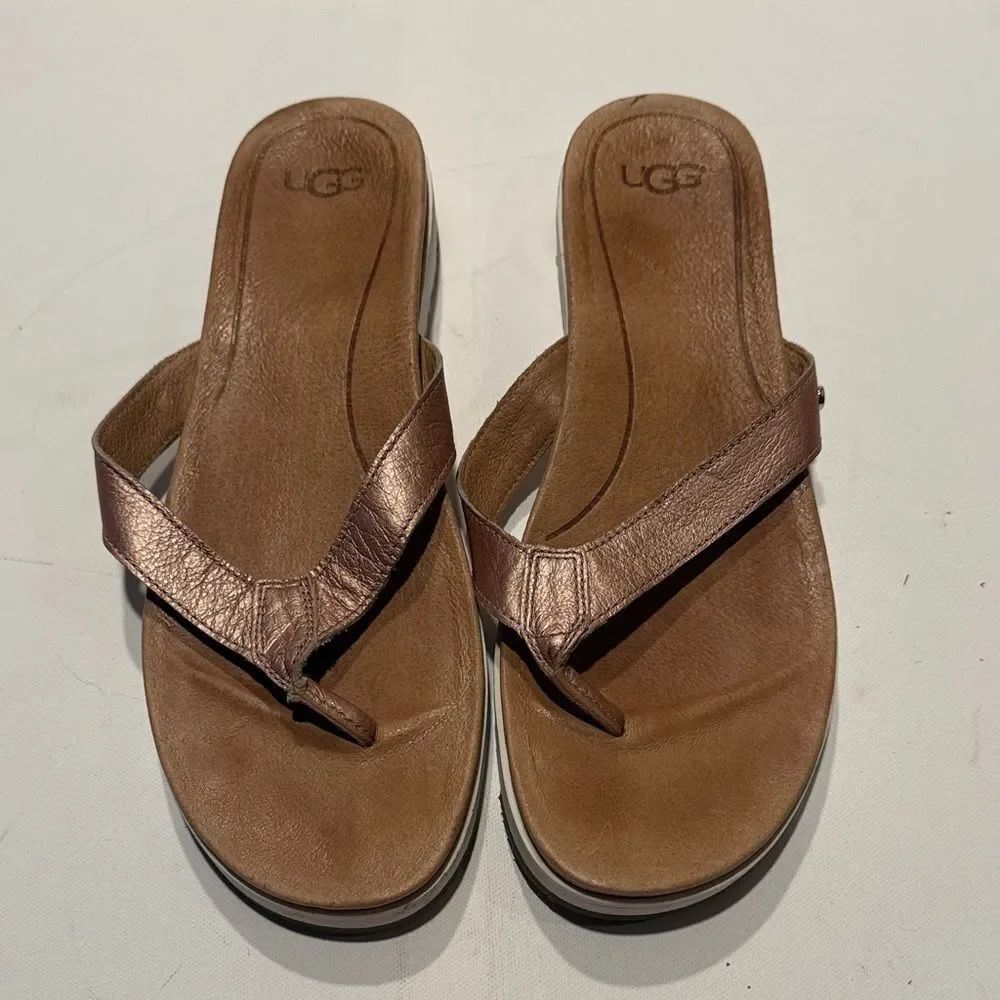 UGG Women's Tan Leather Sandals